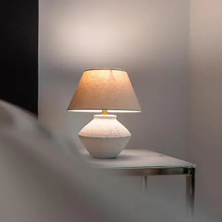 شقة Spacious - Beautiful - Sea Front *