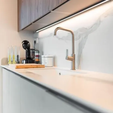 Spacious - Beautiful - Sea Front *