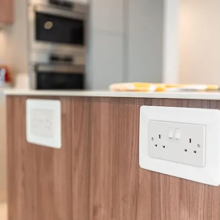 Апартаменты Spacious - Beautiful - Sea Front