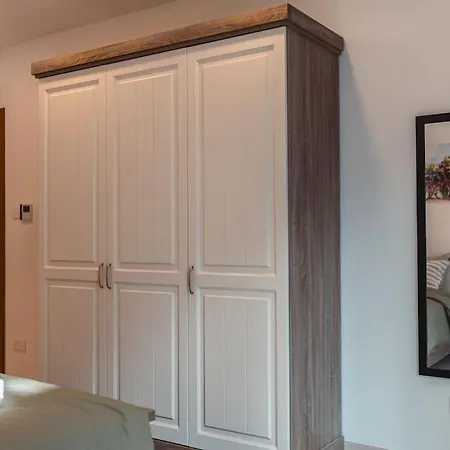 Spacious - Beautiful - Sea Front Sliema