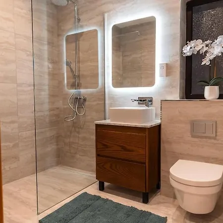 Spacious - Beautiful - Sea Front